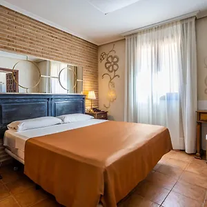 2* Гостевой дом Yit Puerta Bisagra